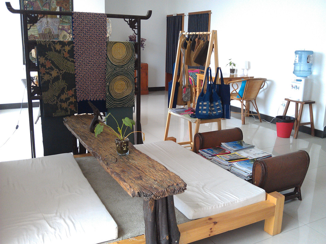 大理憨居客栈主图