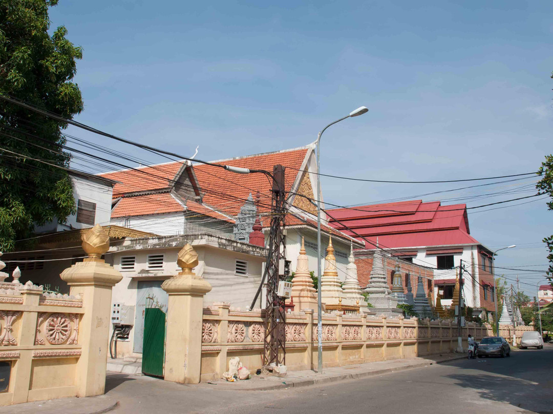 Temple of the Lotus Blossoms-金边必去景点