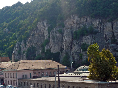 卢达温泉-布达佩斯必去景点