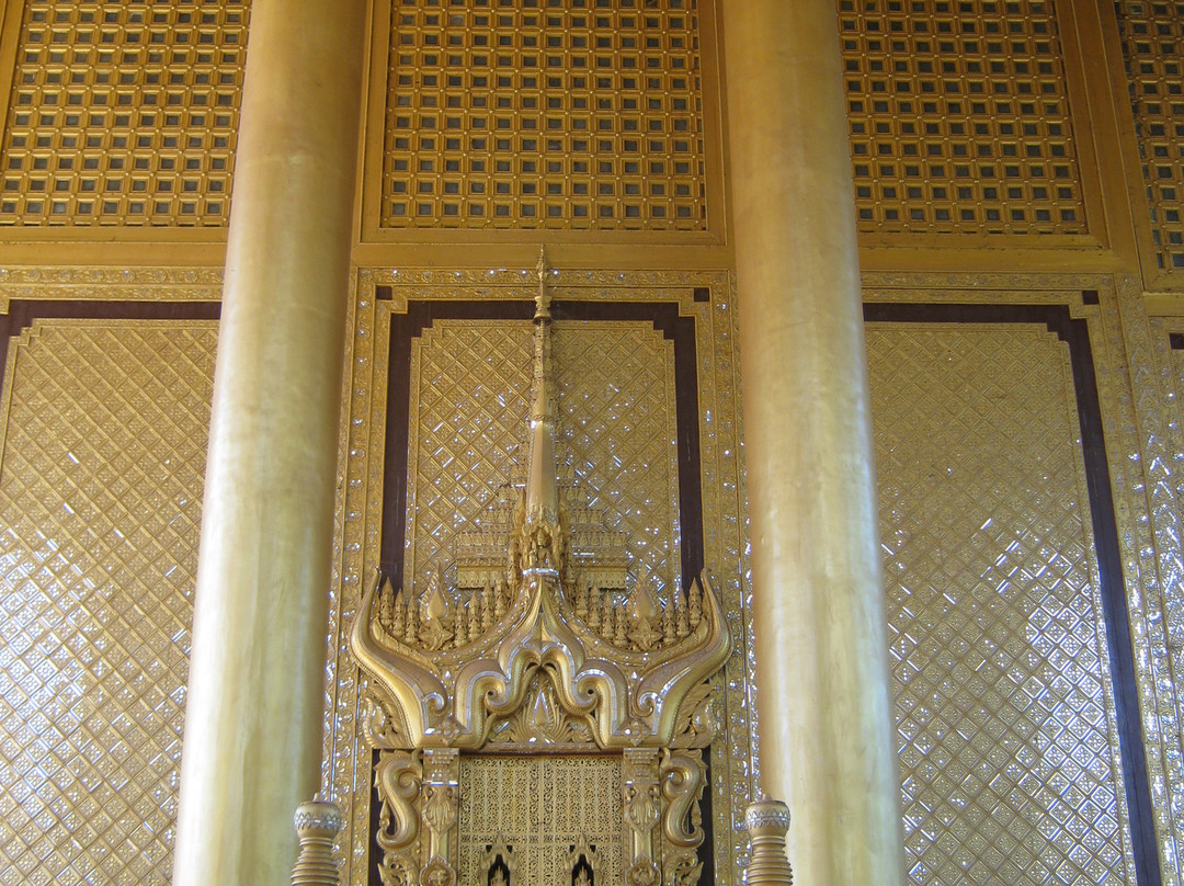 Kambazathadi Golden Palace-勃固必去景点