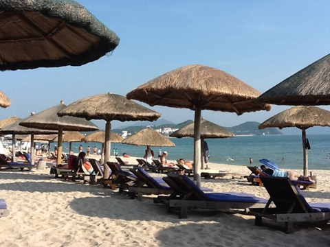 银泰阳光度假酒店主图