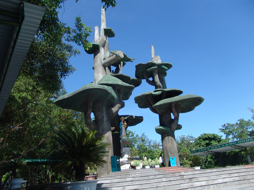 La Vang Church-Hai Phu必去景点