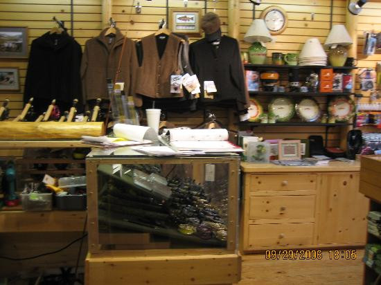 Kirks Flyshop & Mountain Adventures-埃斯蒂斯公园必去景点