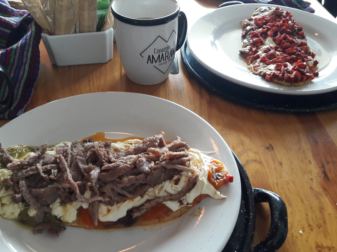 Jicacal餐馆和美食-Corazon De Amaranto