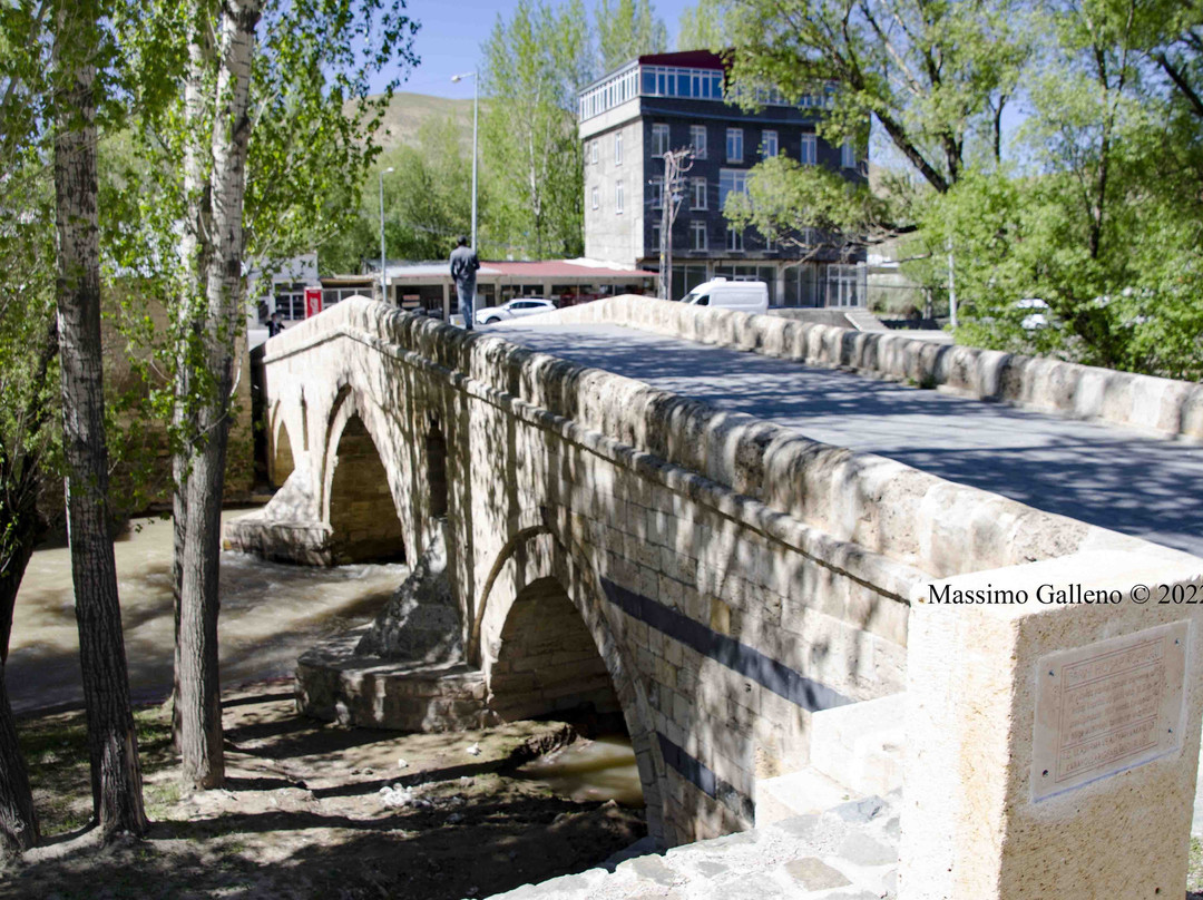 Hosap Castle (Hosap Kalesi)-Van必去景点
