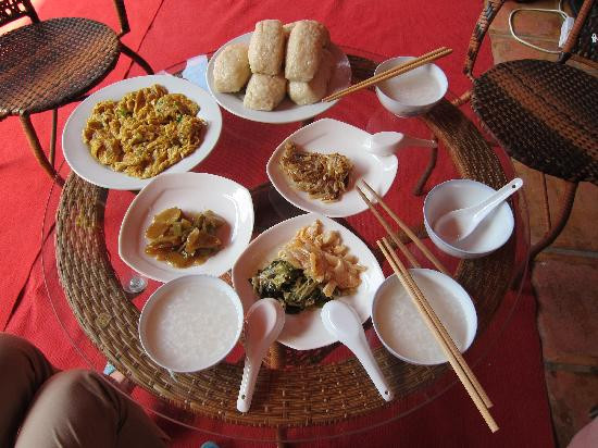 裕昌大酒店主图