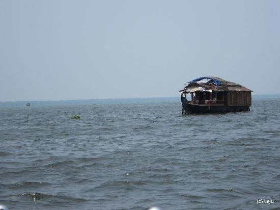 Punnamada Lake景点图片