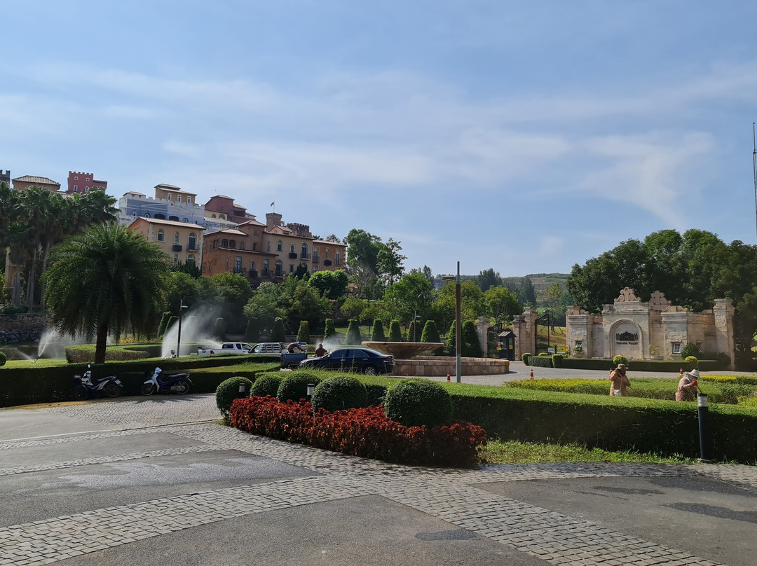 Toscana Piazza主图