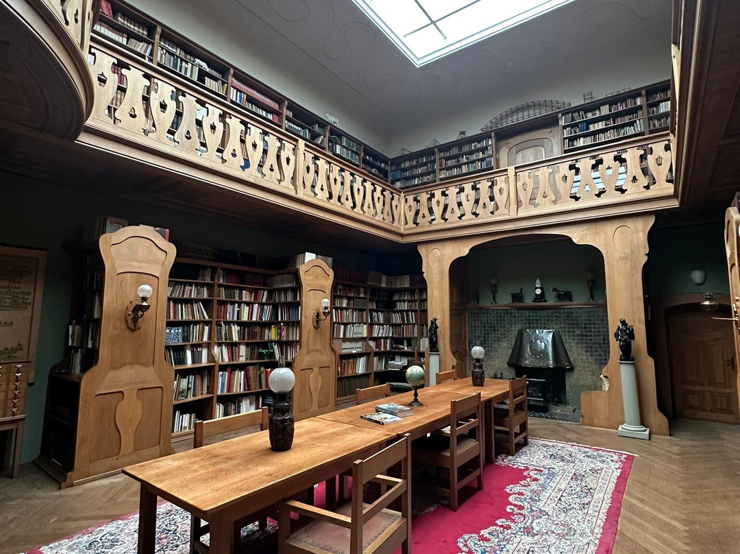 Schloss Fachsenfeld景点图片