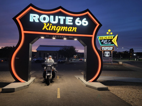 2 Wheels Deluxe-长滩必去景点