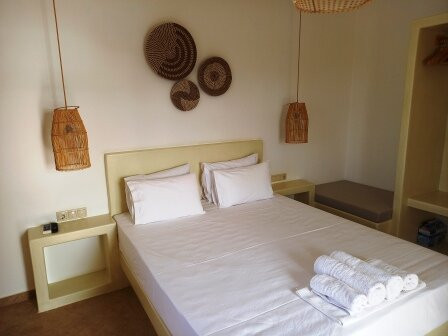 Maria's Rooms & Studios主图