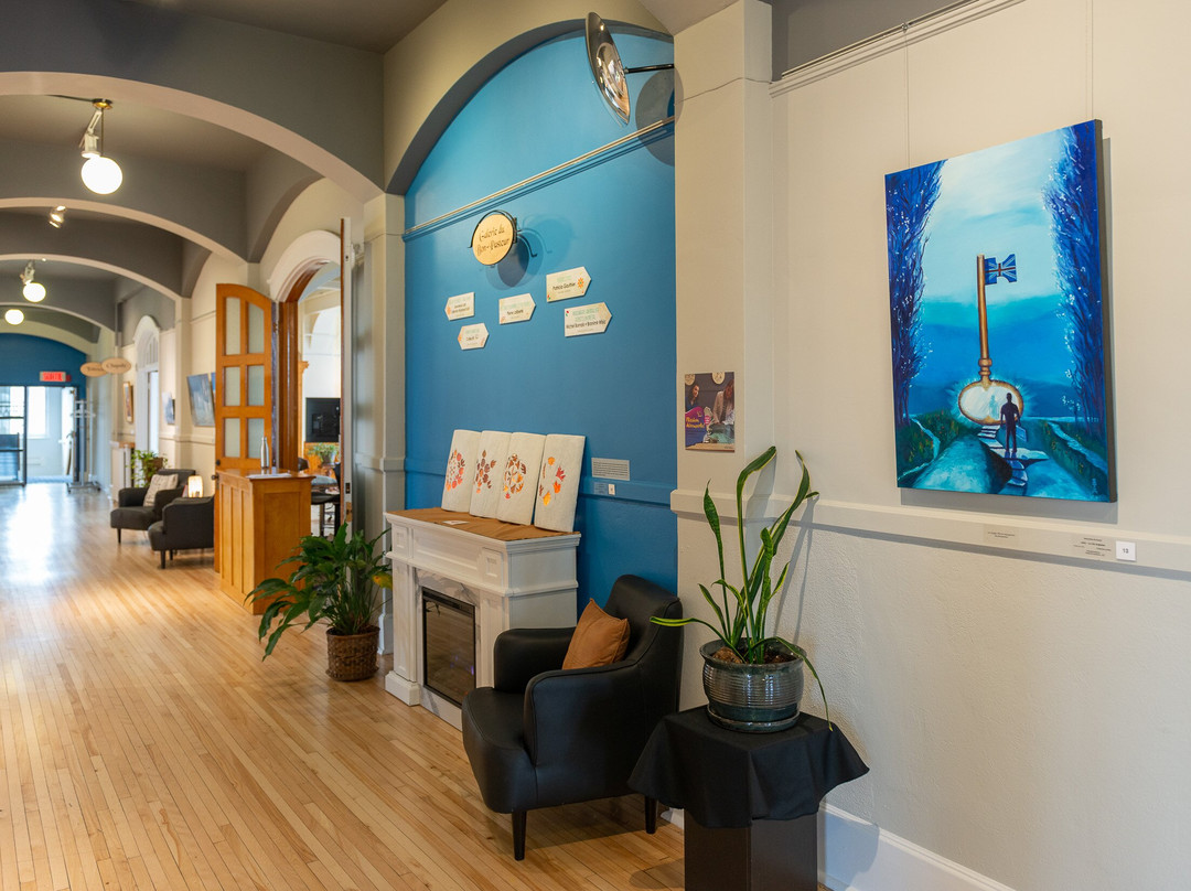 Centre Culturel Marie-Fitzbach-Saint Georges必去景点