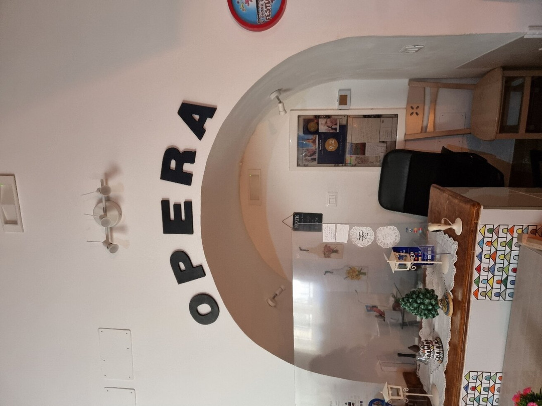Opera Boutique Rooms主图