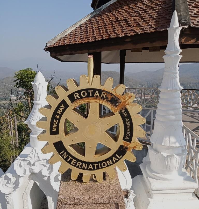 Mae Hong Son Mountain Wat景点图片