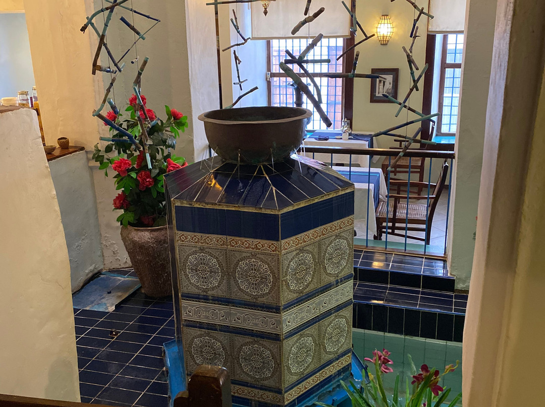 桑兹巴尔皇宫酒店主图