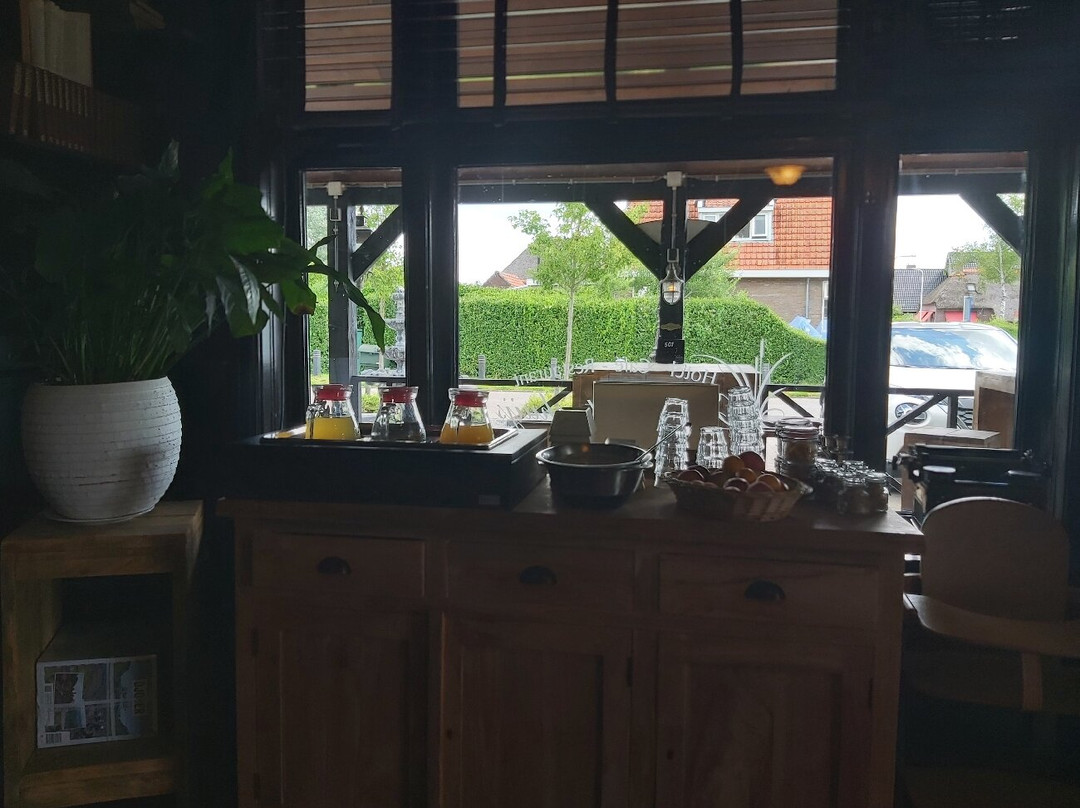 Hotel Cafe Restaurant  Het Rietershuijs主图