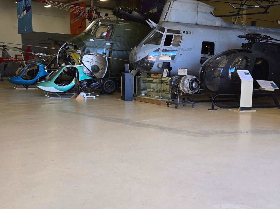 American Helicopter Museum and Educational Center景点图片