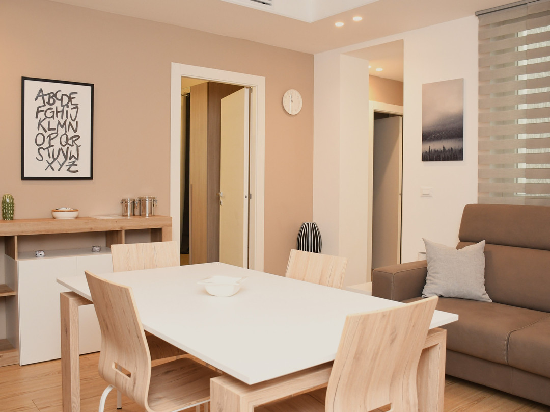 Habitat Apartments & Rooms