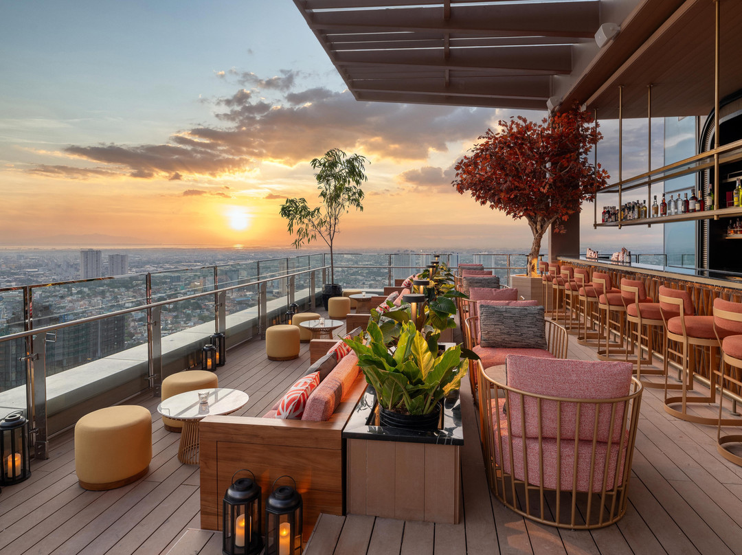 Skybar | Solaire Resort North