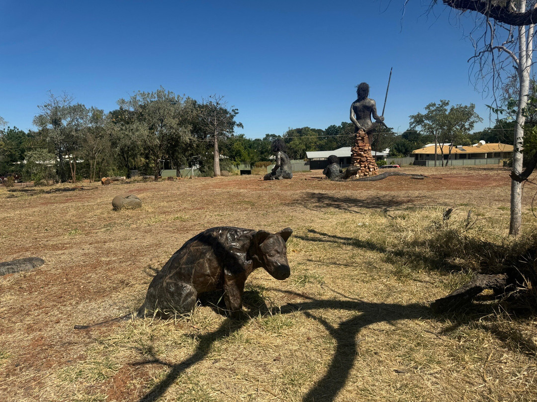 Warriu Park Dreamtime Statues景点图片