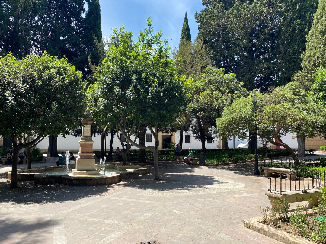 Plaza Duquesa de Parcent-隆达必去景点