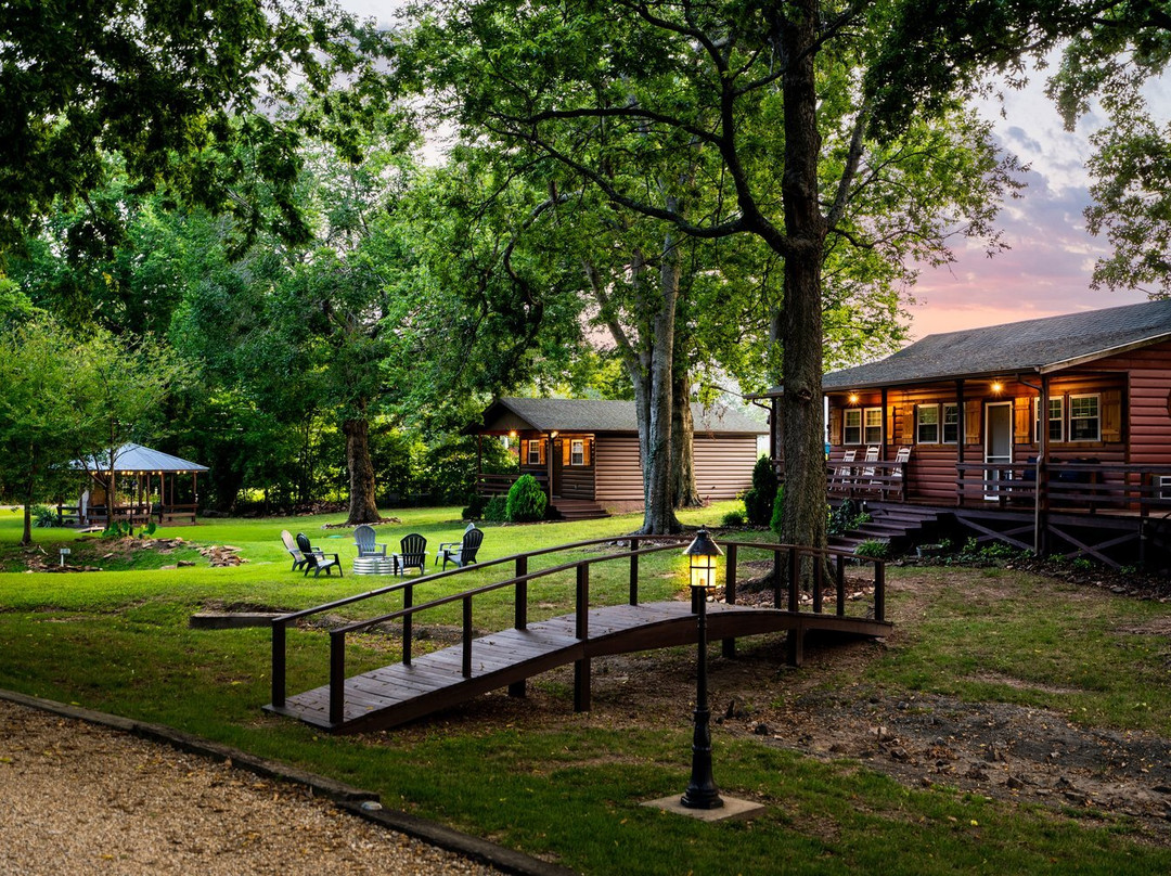 Grandlake Cabins