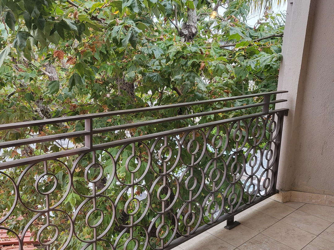 贝拉马酒店主图