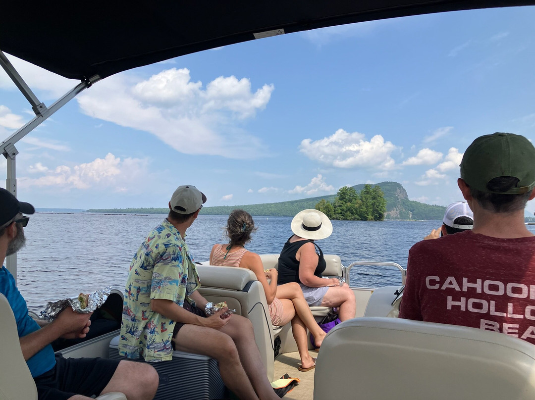 Capt Rogers Pontoon Boat Rental景点图片
