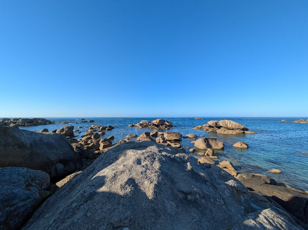 Phare de Pontusval景点图片