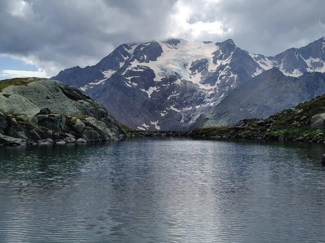 Giro dei Laghi del Cevedale景点图片