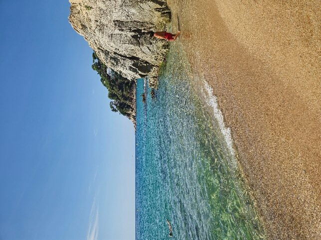 Platja de Canyelles景点图片