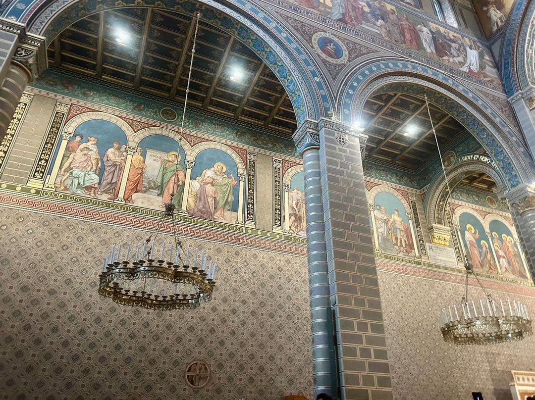 Pecs Cathedral景点图片