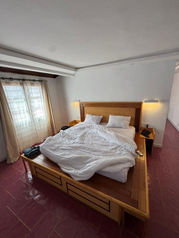 Fly Fishes Hotel-官方