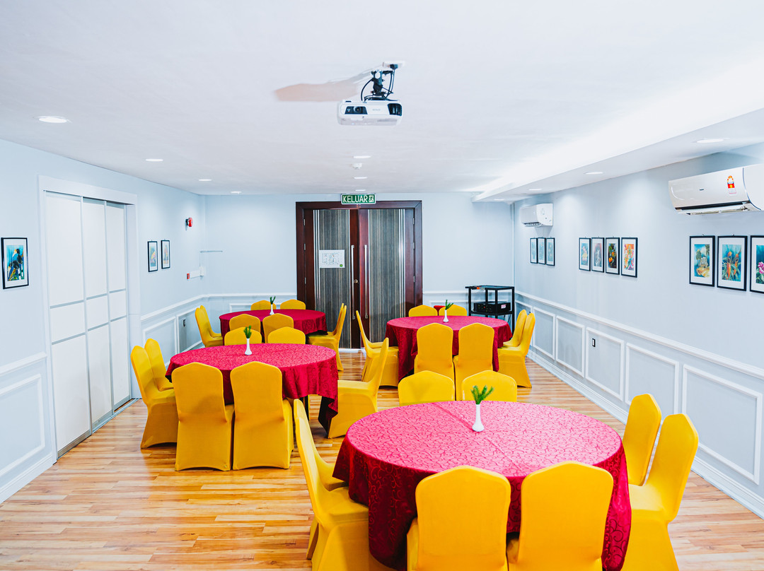 Hotel Nur Miri主图