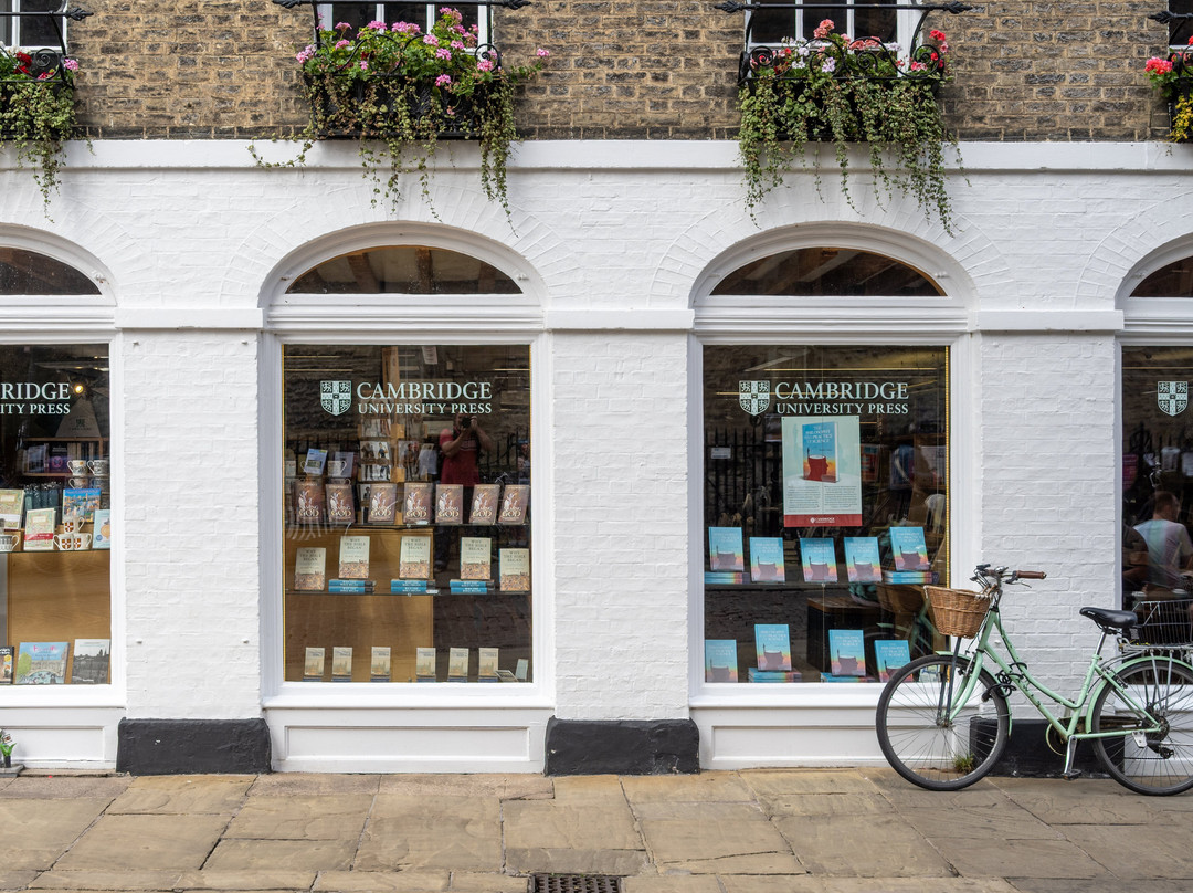 Cambridge University Press Bookshop-剑桥必去景点