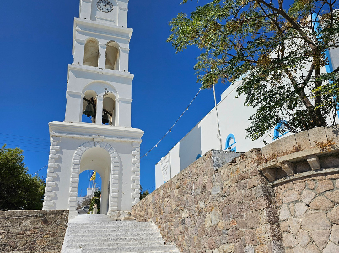 Church of Agios Haralambos-Adamas必去景点
