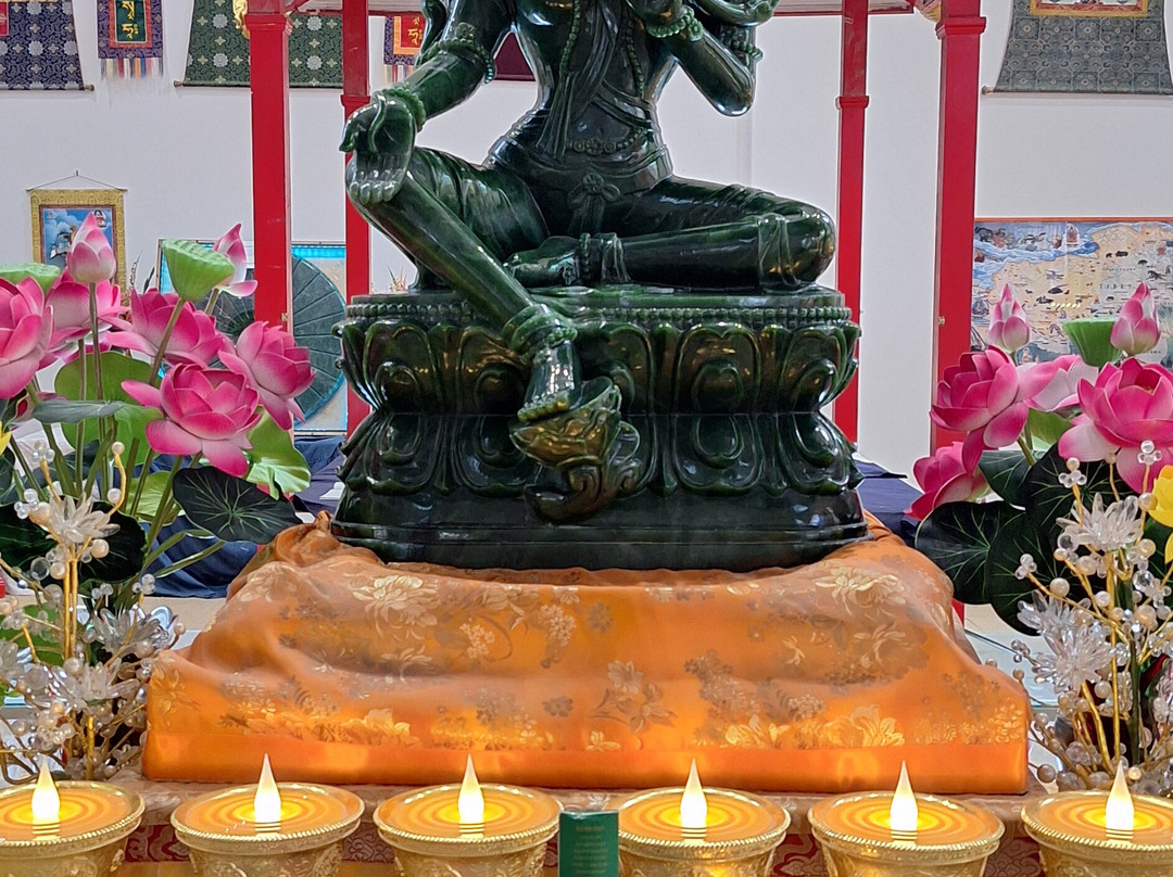 The Great Stupa of Universal Compassion景点图片