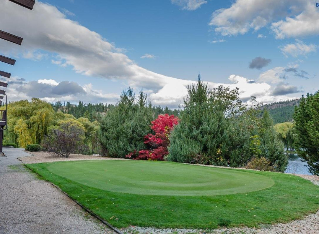 St Andrews by the Lake Golf Resort