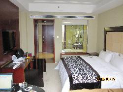 莱凯斯汀花园酒店主图