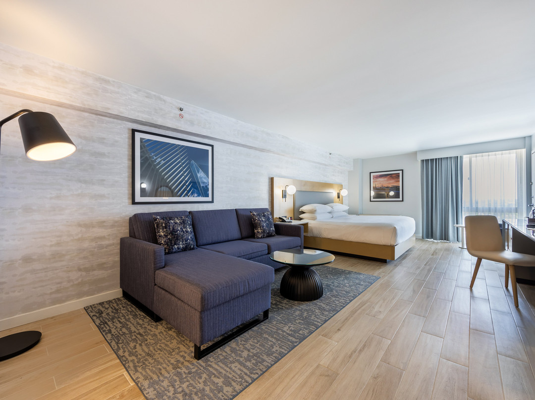 肯尼迪机场逸林酒店主图