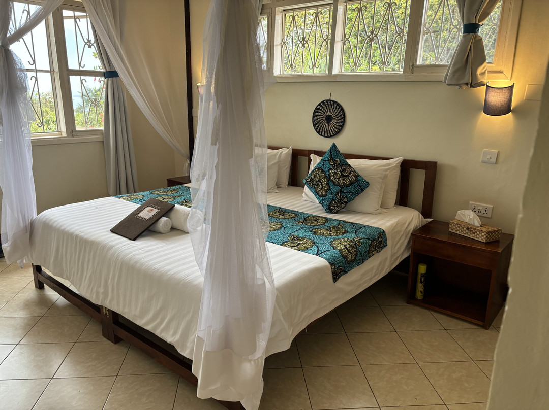 Karibu Entebbe主图