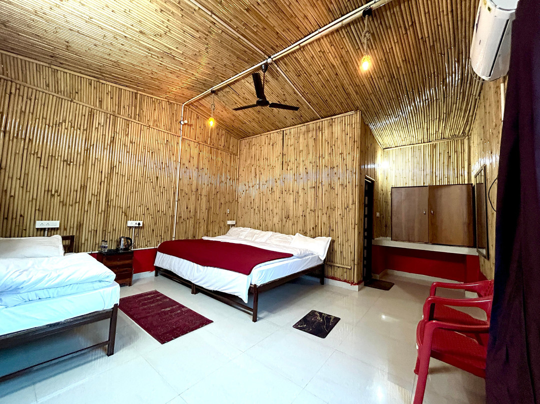 Graandeur's Tiger Estate Resort