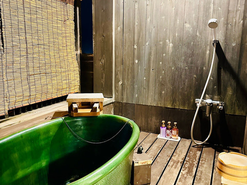 萨莎拉酒店主图