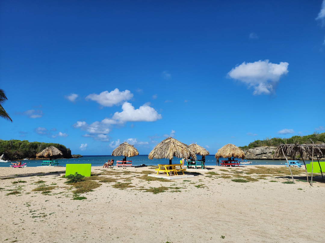 Playa Santa Cruz-威廉斯塔德必去景点