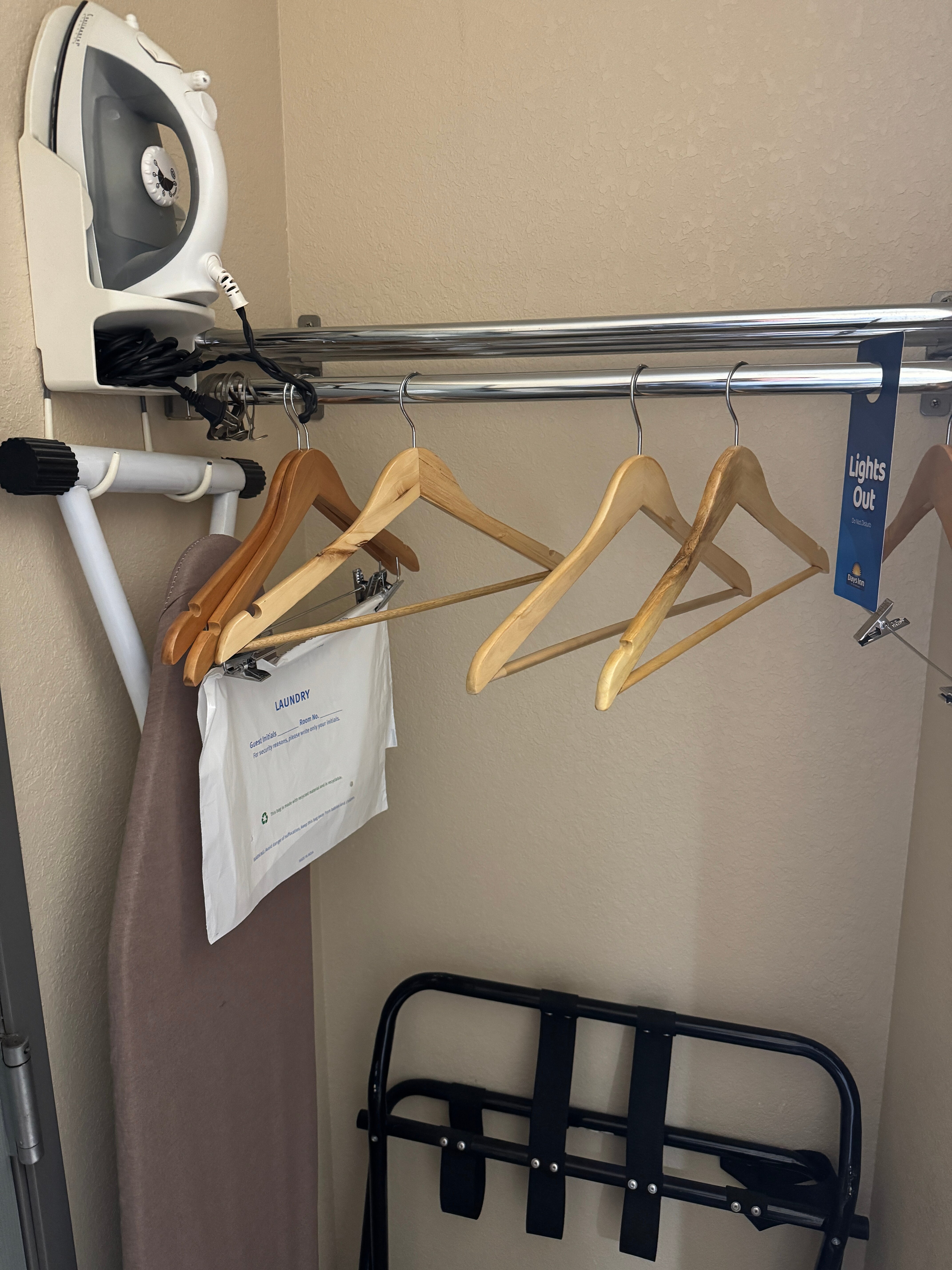 Days Inn by Wyndham Black River Falls-客卧