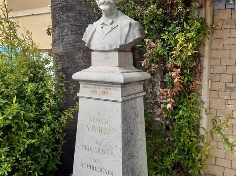 Office de Tourisme de Bandol-邦多勒必去景点