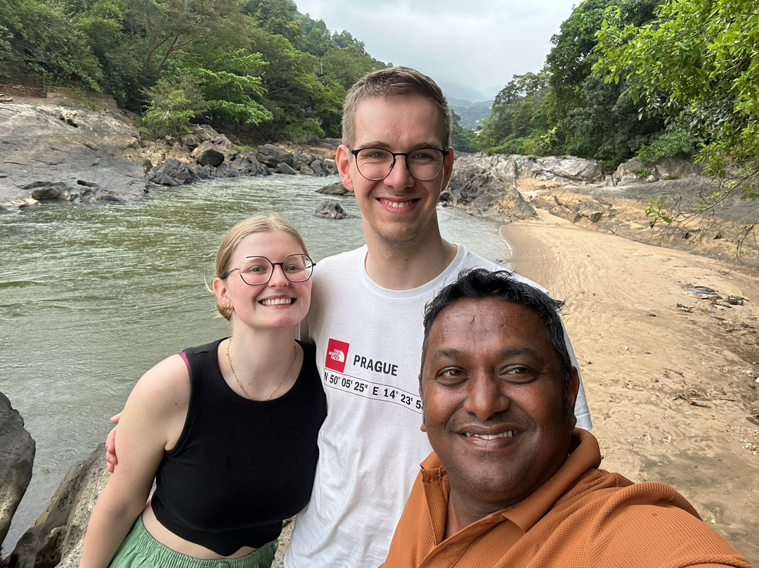 Private Tour Driver Sri Lanka景点图片