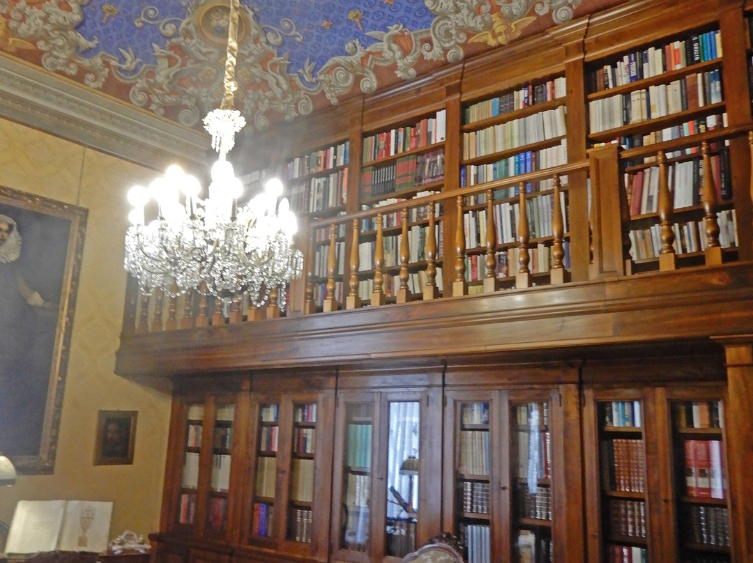 Palazzo Viti-沃尔泰拉必去景点