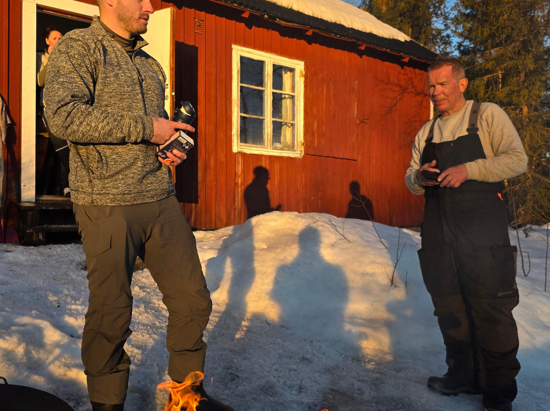 Petter Karlsson Sleddogs景点图片