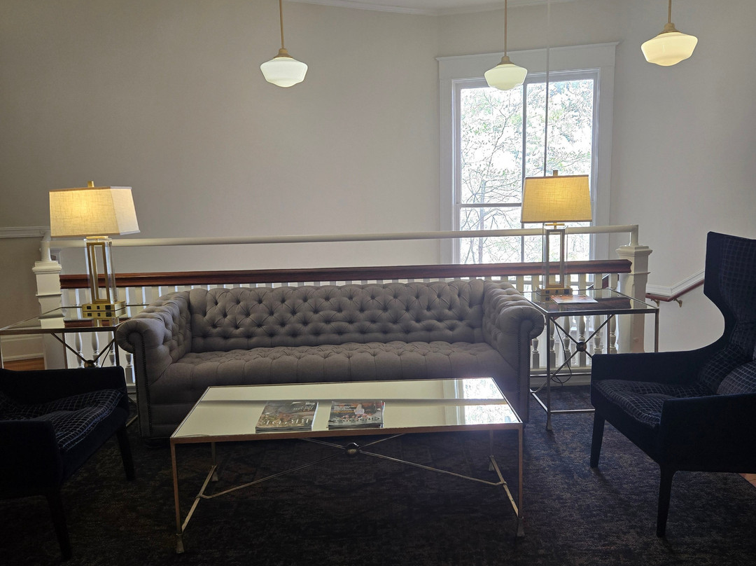 Inn At Carnall Hall主图